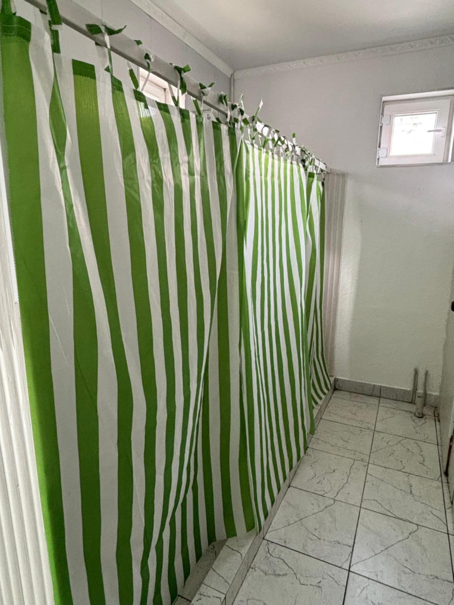 Hostel,Halal Хостел,Халал Tokmok Exteriér fotografie