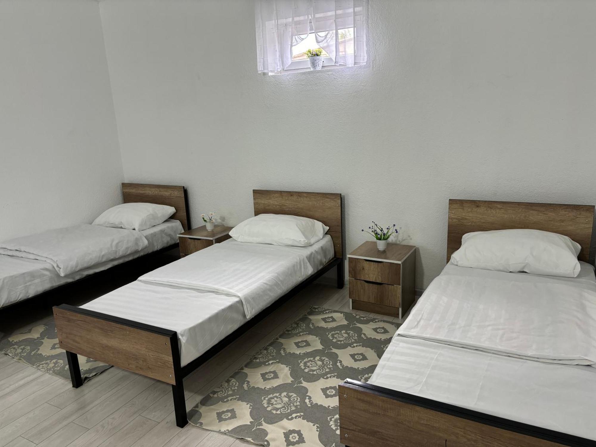 Hostel,Halal Хостел,Халал Tokmok Exteriér fotografie
