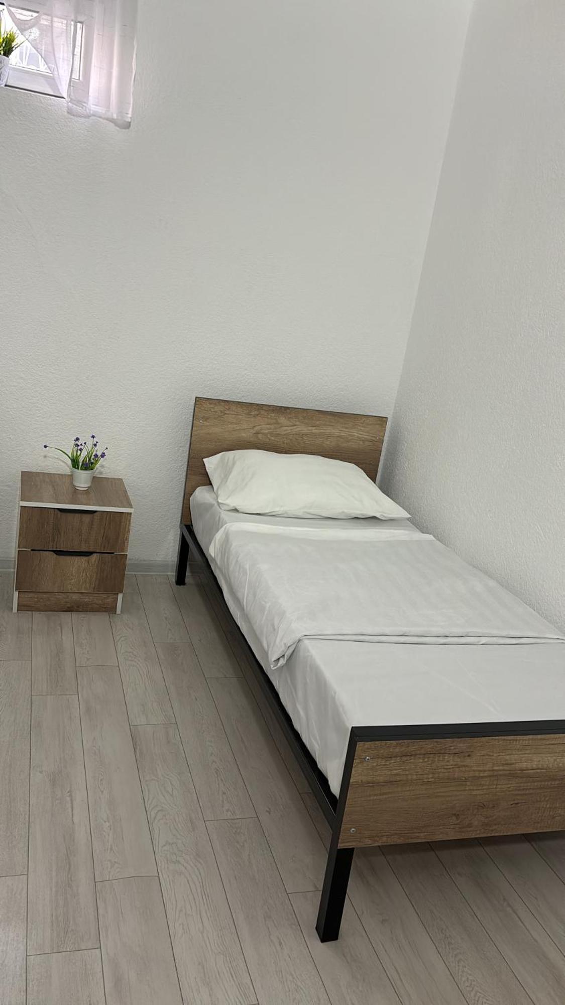Hostel,Halal Хостел,Халал Tokmok Exteriér fotografie